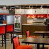Отель Courtyard by Marriott St. Louis Downtown West, фото 25