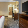 Отель Comfort Suites, фото 5