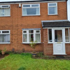 Отель Immaculate 3-bed House With Free Parking in Bolton, фото 20