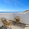 Отель Bayview -Superb Luxurious Sea View Penthouse with private hot tub, фото 15