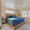 Отель Robert's Roost ~ W4 3 Bedroom Condo, фото 4