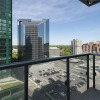 Отель Metropolis Suites Yonge Sheppard, фото 9