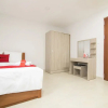 Отель Reddoorz Premium Near Etown 3, фото 34