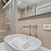 Отель Escape to Clausen Stylish ApartmentID212, фото 10