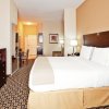 Отель Holiday Inn Express Hotel & Suites Clovis, an IHG Hotel, фото 5