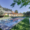 Отель Heavenly Sonoma Country Home: Garden, Pool & Spa!, фото 18