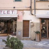 Отель Monolocale nel Centro di Portoferraio, фото 1