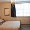 Отель 2 Bedroom Maisonette In Islington, фото 16