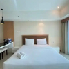 Отель Deluxe Studio Room at Tamansari La Grande Apartment, фото 9