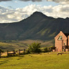 Отель De Ark Mountain Lodge в Кларансе