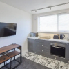 Отель Host Stay Apartment 4 Queens Court, фото 3