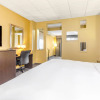 Отель Quality Inn & Suites Victoriaville, фото 5