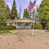 Отель Cozy Baileys Harbor Cottage on Lake Michigan!, фото 1