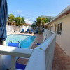 Отель Lauderdale Villas, Suites by the Sea, фото 15