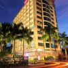 Отель Panda Hotel Отель Panda Hotel в Янгоне