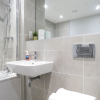 Отель Tudors eSuites Birmingham Apartments with Gated Parking, фото 9