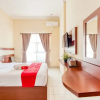 Отель Hasanah Guest House Gajayana by Reddoorz, фото 4
