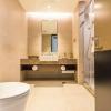 Отель Home Inn Plus (Dalian Development Zone Jinma Road Wanda Plaza), фото 7