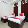 Отель OYO 10912 Nirman Residency, фото 17