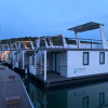 Отель Floating House ARENA 1, фото 1