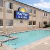 Отель Days Inn & Suites by Wyndham Wichita, фото 11