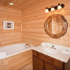 Отель A Cabin to Remember 5 Bedrooms 5 Bathrooms Cabin, фото 5