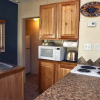 Отель Triple R Cottages: 2 1 Bedroom Cabin, фото 5