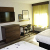 Отель La Quinta Inn & Suites by Wyndham Braselton, фото 5