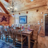 Отель Majestic Point Lodge 5 Bedroom Mountain View Home with Hot Tub, фото 13