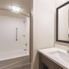 Отель La Quinta Inn & Suites by Wyndham Phoenix Mesa West, фото 9