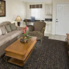 Отель Orlando Courtyard Suites, фото 1