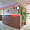 Отель OYO 37477 D K Guest House, фото 2
