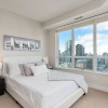 Отель QuickStay - Beautiful Toronto Condo, City Views, фото 4