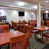 Отель Holiday Inn Express & Suites - Interstate 380 at 33rd Avenue, an IHG Hotel, фото 32