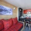 Отель Residence Les Coches Apartment In A Family Resort At The Bottom Of The Slopes Bac15, фото 3