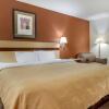 Отель Quality Inn & Suites, фото 35