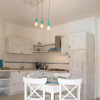 Отель Turquoise & Wood Stylish House 23, фото 2