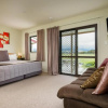 Отель Longbourne Lodge, фото 5