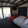 Отель Lakeview Colonial Motel, фото 2
