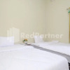 Отель Madina Guest House Syariah near Gembira Loka Zoo Yogyakarta Mitra RedDoorz, фото 18