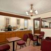 Отель Travelodge Quesnel, фото 10