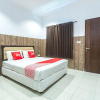 Отель OYO 2020 Hotel Bumi Aditya, фото 1