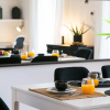 Отель ALTIDO Luxurious 3-bedroom Apt with Terrace in Intendente, фото 14