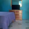 Отель Talking Blues Hostel в Кингстоне