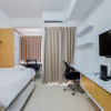 Отель Cozy And Nice Studio Apartment At Serpong Garden, фото 1