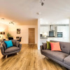 Отель Stylish 2 Bed Apartment With Easy Access To The City Centre, фото 3
