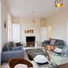 Отель Elliot Oliver- 2 Bedroom Duplex Town Centre Apartment, фото 14