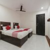 Отель Sujatha Nirmala Convent Road by OYO Rooms, фото 8