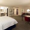 Отель Hampton Inn Emerson LakePoint, фото 13