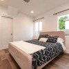 Отель Newly Remodeled 3 BDR House Near Dodgers Stadium, фото 20
